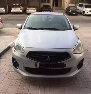 Использовал Mitsubishi Lancer Продается в Доха #5528 - 1  image 